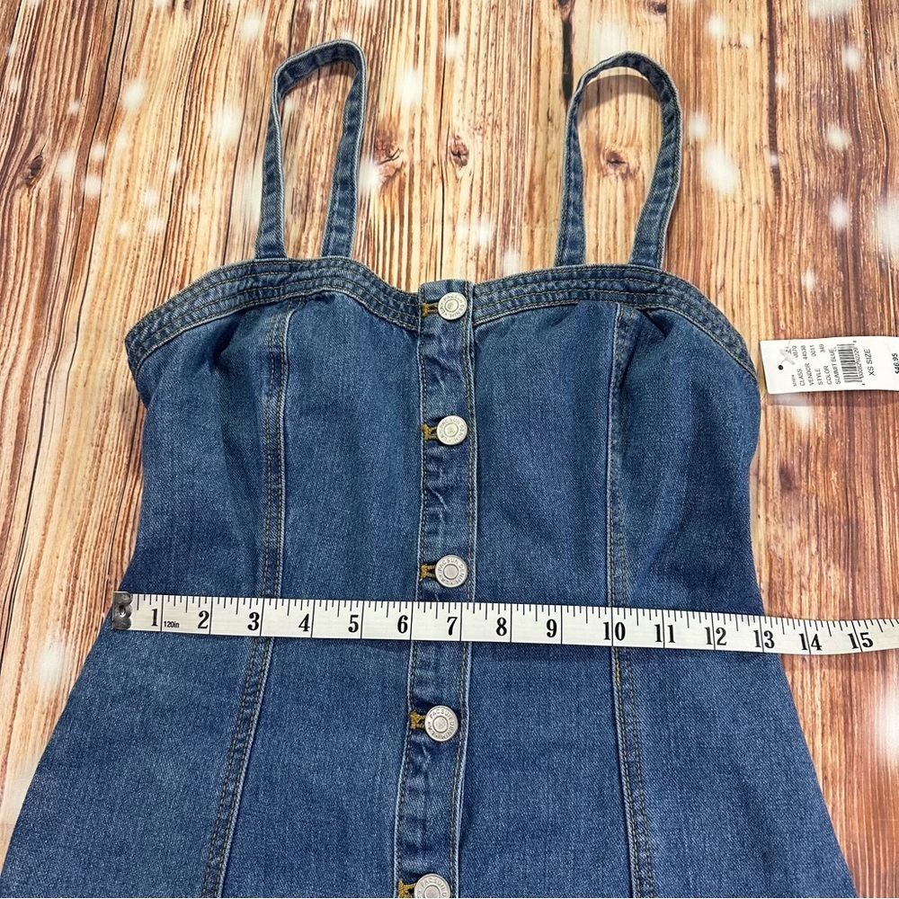 NWT Pacsun Blue Denim Button-Down Dress
Size XS - Picture 9 of 13